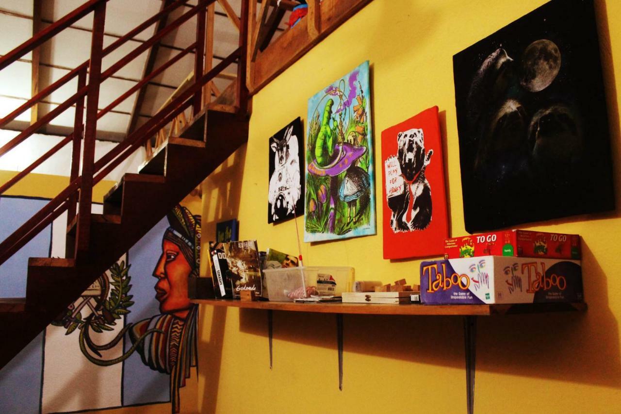 Ciao Cacao Hostel & Vegan Cafe Flores Luaran gambar